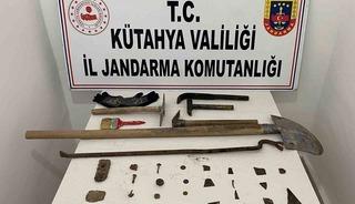 Kütahya’da Anadolu Mirası operasyonu: Tarihi eserler ele geçirildi