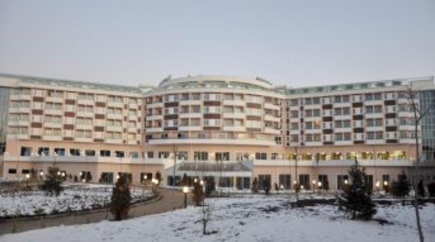 Afyon&rsquo;un en b&uuml;y&uuml;k termal oteli hizmete girdi, 250 kişiye iş kapısı doğdu