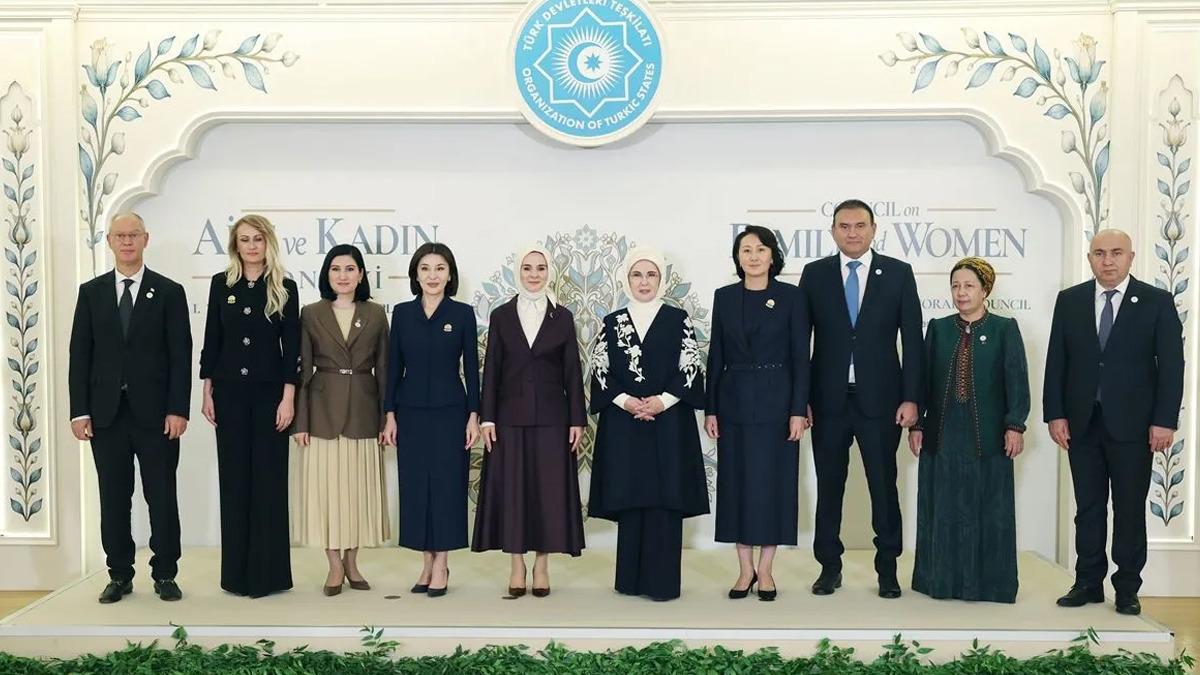 Emine Erdoğan: 2040 vizyonuna yeni bir boyut kazandırmak niyetindeyiz 2