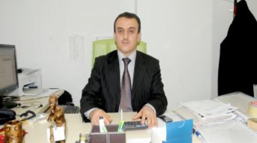 Mahkumlar i&ccedil;in 10 bin kitap topluyor