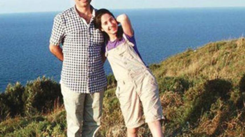 Annemin boğulma sesini duydum