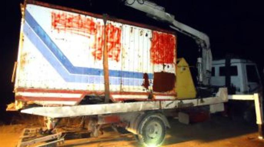 Mermer ocağından kamyon kasası &ccedil;almak isterken yakalandılar