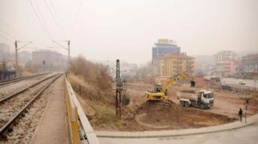 Mamak trafiğini rahatlatacak alternatif yolda &ccedil;alışmalar s&uuml;r&uuml;yor