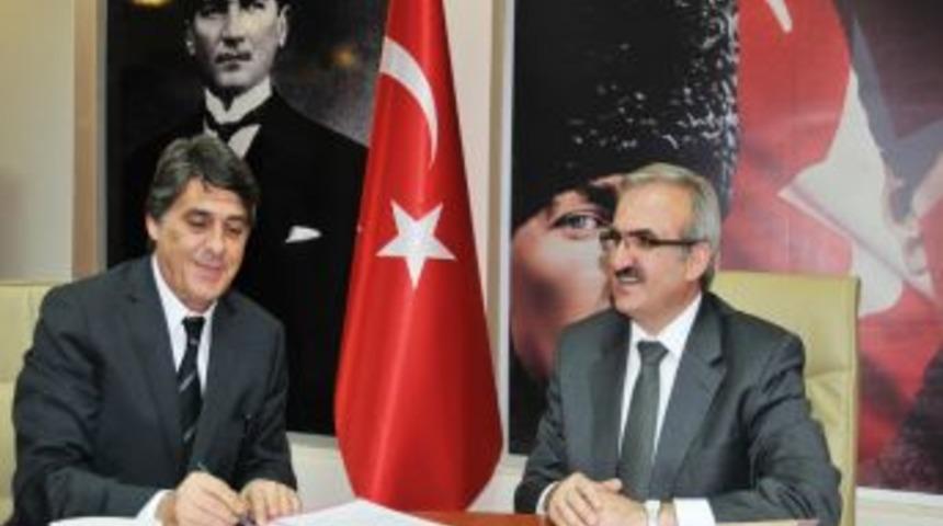 Adalı Holding Van'a okul yapacak