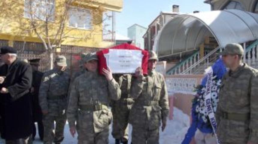 81 yaşındaki Kore gazisi son yolculuğuna uğurlandı