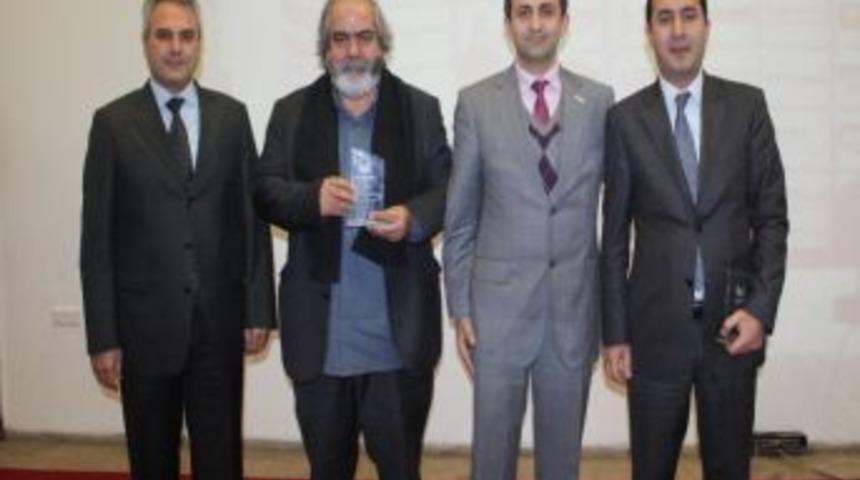 2012 yılı ekonomi beklentileri masaya yatırıldı