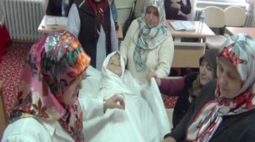 Giresun'da cenaze hizmetleri kursu düzenlendi