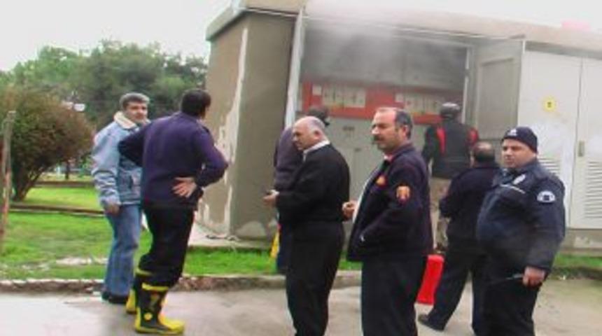 Kuşadası&rsquo;nda trafo patladı