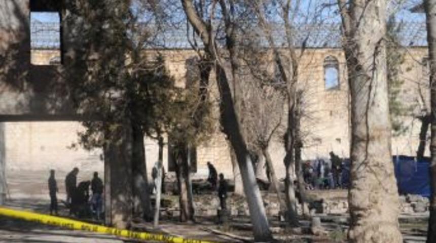 Faili me&ccedil;hul kazılar yeniden başladı