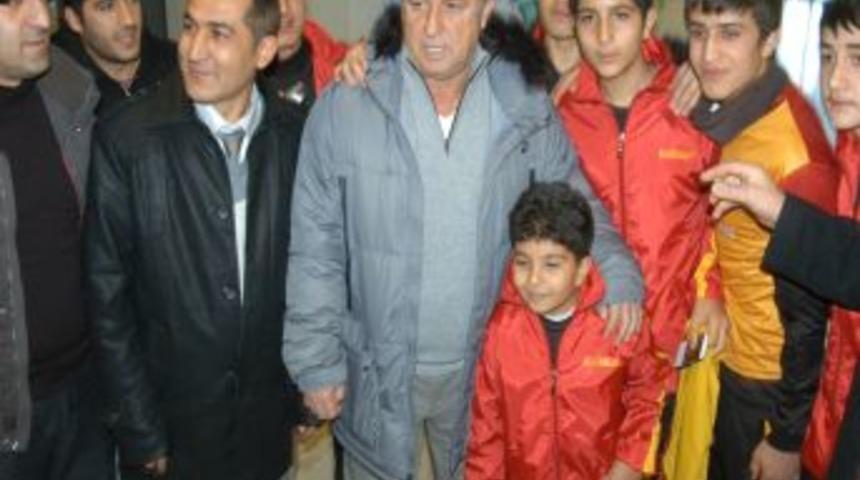 Galatasaray, Gaziantep&rsquo;e geldi