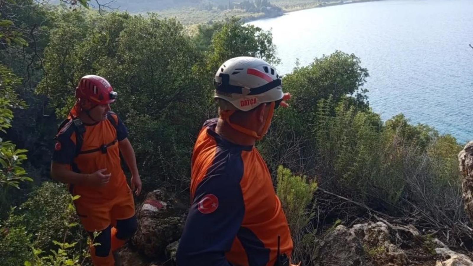 Datça’da koyda mahsur kalan kişi MAG-AME ekiplerinin yardımıyla kurtarıldı