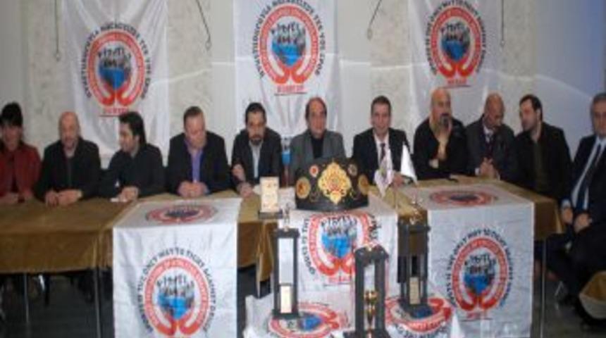 Muaythai şampiyonası b&uuml;y&uuml;k ustaların kapışmasıyla başlıyor