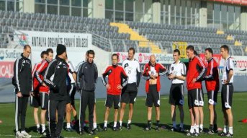 UEFA Kış Hakem Semineri sona erdi