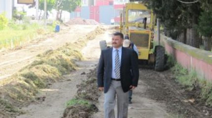 Yumurtalık'ta altyapı, yollar, kaldırım ve parklar yenileniyor