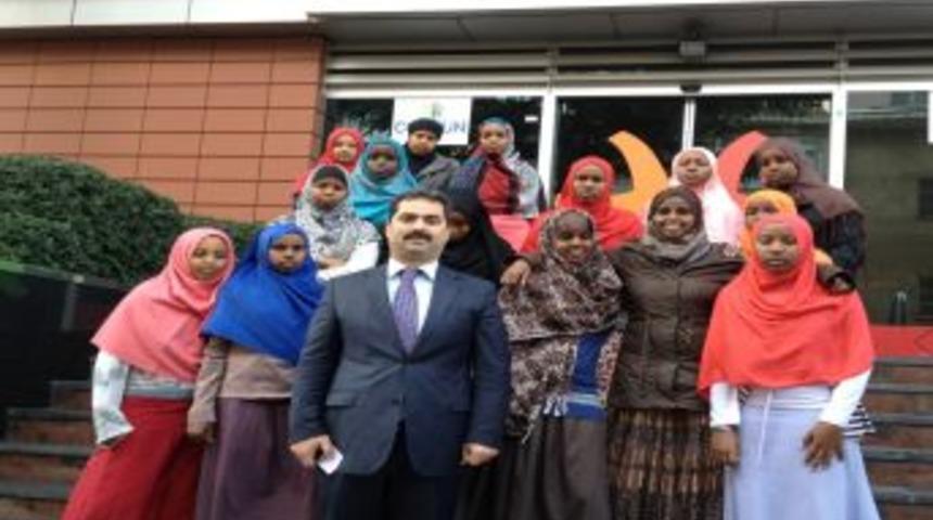 Somali'li &ccedil;ocukların hedefi, doktor olup &uuml;lkelerindeki &ccedil;ocukları tedavi etmek