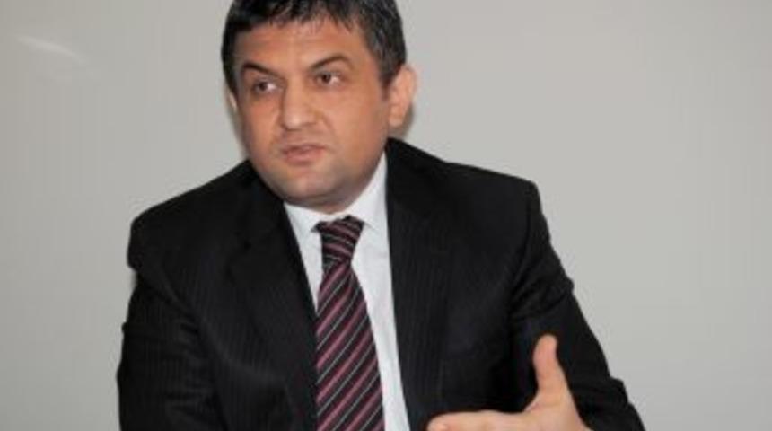 Erol: Bilgi g&uuml;ncellemesiyle SGK'da b&uuml;rokratik işlemler ortadan kaltı