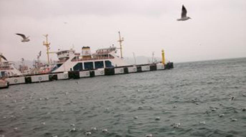 &Ccedil;anakkale&rsquo;de fırtına hayatı olumsuz etkiyor