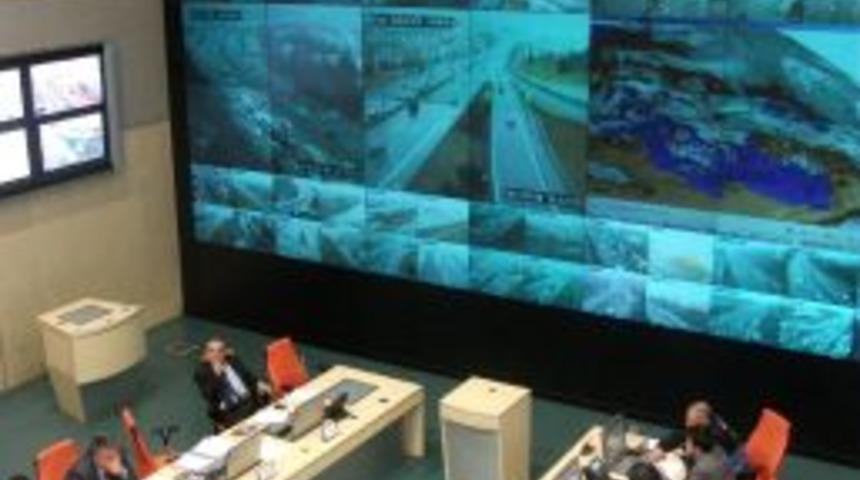 İstanbul&rsquo;da kar alarmı