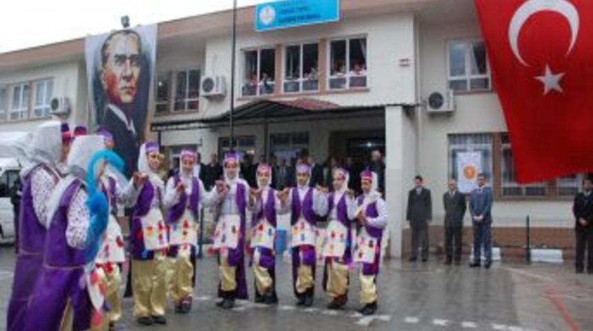 Karakuş: Hayırseverler okul yaptırmak i&ccedil;in Ceyhan'ı tercih ediyor