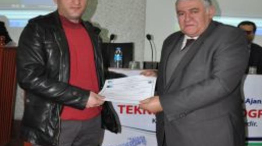 Hınıslıoğlu: Kalkınma ve istihdam sorunu, girişimcilik desteklenerek &ccedil;&ouml;z&uuml;l&uuml;r