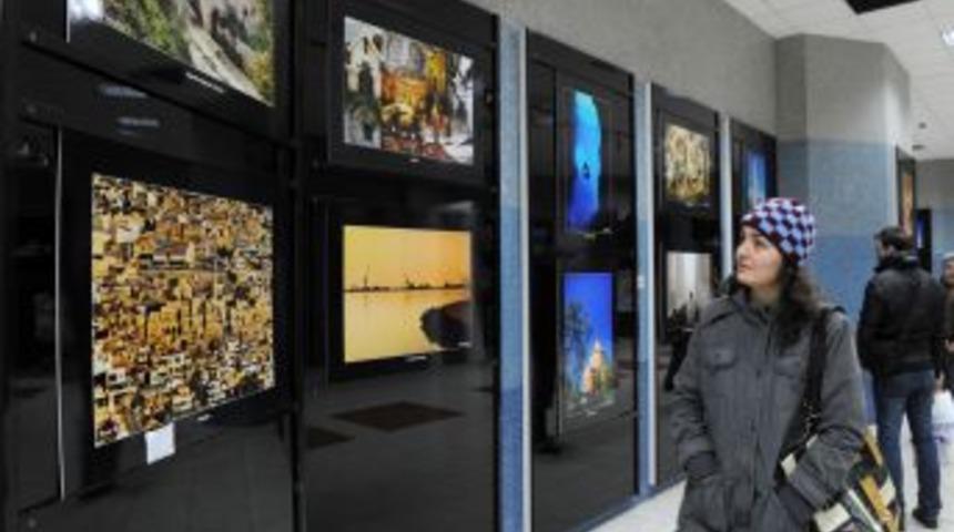 Ankara'da 'Gezginlerin G&ouml;z&uuml;yle T&uuml;rkiye Sergisi' a&ccedil;ıldı