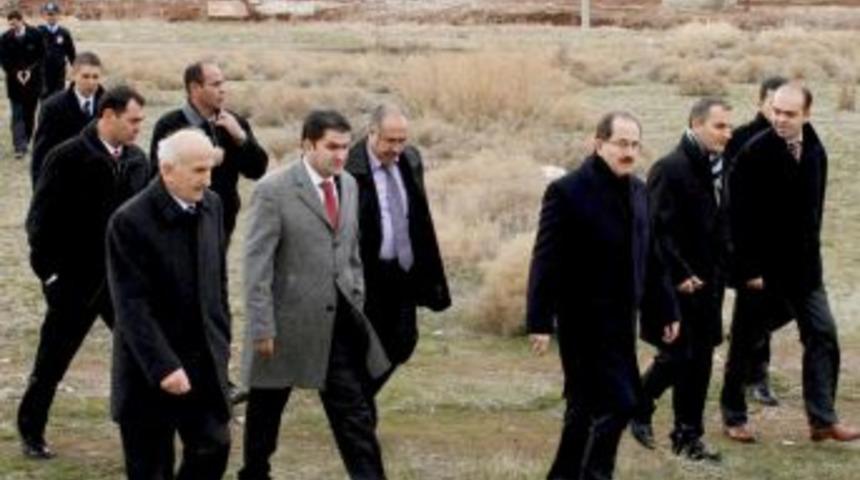 TOKİ'den T&uuml;rkiye'ye sığınan Suriyeliler i&ccedil;in konteyner kent