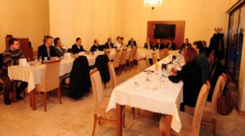 Fen işleri m&uuml;d&uuml;rleri Bağcılar&rsquo;da toplandı