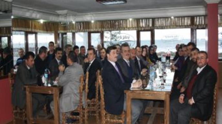Vakfıkebir Anadolu İHL &ouml;ğretmenleri yemekte bir araya geldi