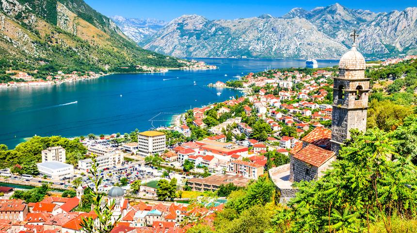 T&uuml;rkler Karadağ'a akın ediyordu! Yarından itibaren vizeli oluyor