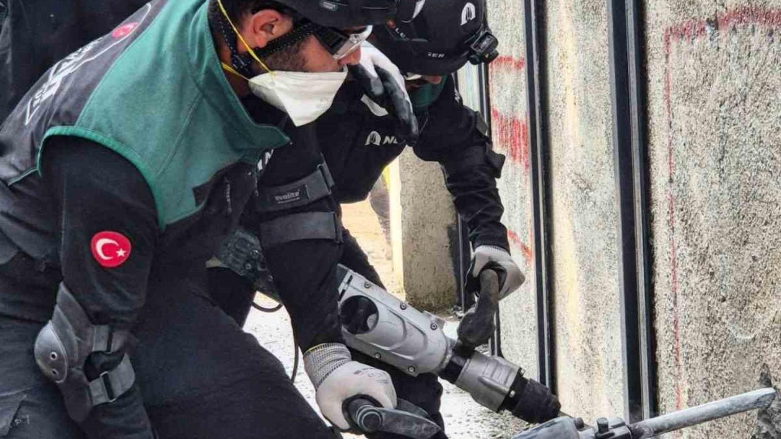 Aydın’da afet tatbikatı gerçeğini aratmadı