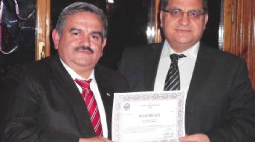 S&uuml;rmene Milli Eğitim M&uuml;d&uuml;r&uuml;'nden yemekli veda