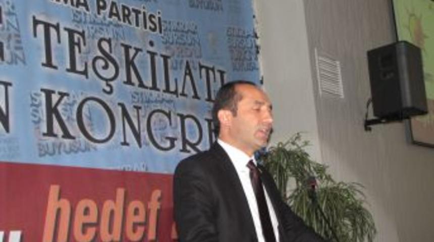 D&ouml;rd&uuml;nc&uuml; olağan kongrede tekrar se&ccedil;ilen &Ccedil;amyar teşekk&uuml;r etti