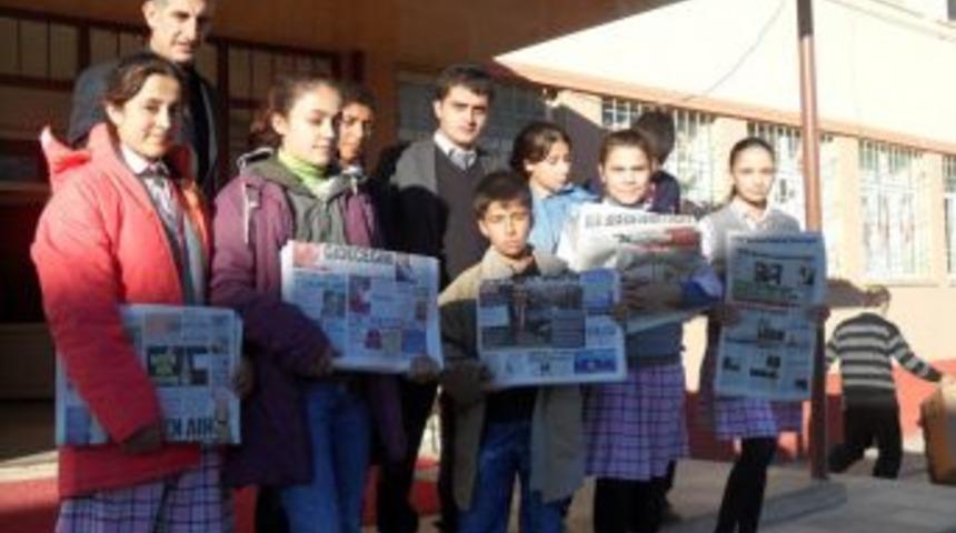 Sason'da 'her eve bir gazete' kampanyası