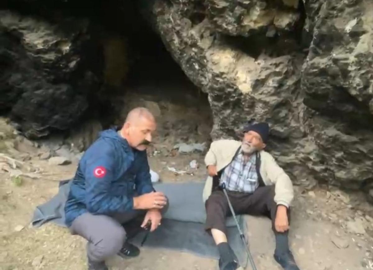 Uludağ da mağarada yaşıyordu! 83 yaşındaki baba, oğluna kavuştu Ankara ya götürdü 2