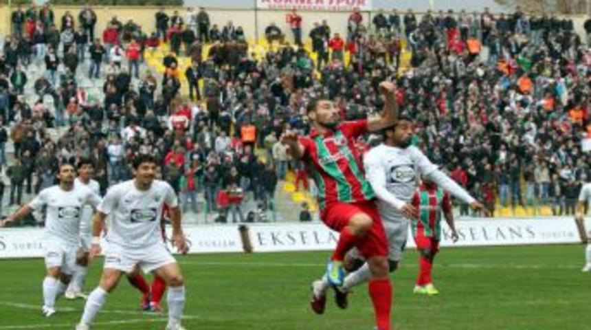 Karşıyaka: 2 - Akhisar Belediyespor: 0