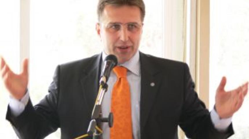 Eğitim Bir Sen: Okullarda &ccedil;ocuklara &uuml;cretsiz yemek verilsin