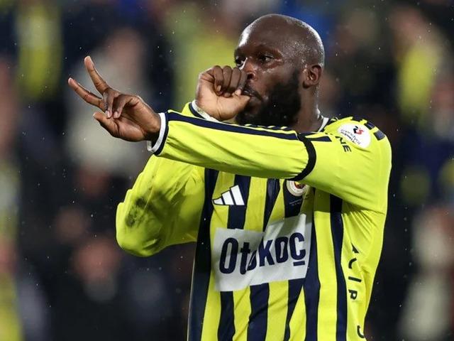 Fenerbah&ccedil;e'ye Romelu Lukaku i&ccedil;in talih kuşu kondu!