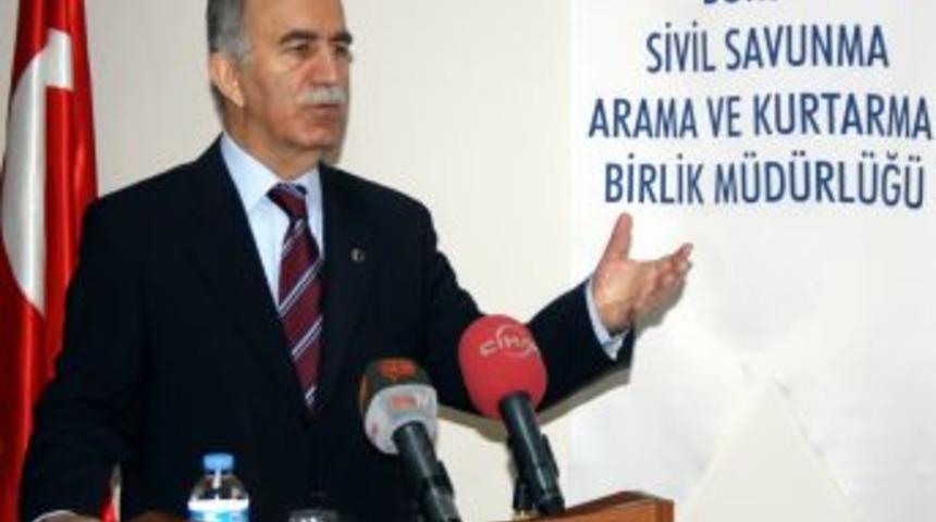 Bursa Valisi Harput: Hi&ccedil;bir yerde hi&ccedil; kimseye zorla namaz kıldırılmaz