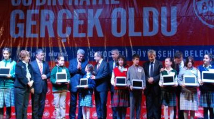 26 bin 828 ilk&ouml;ğretim &ouml;ğrencisi daha bilgisayar sahibi oldu