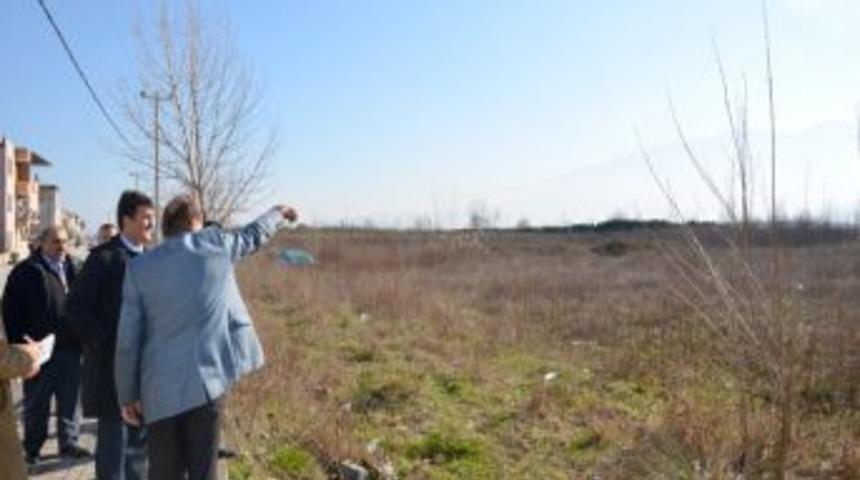 Başkan D&uuml;ndar: Doğanevler Mahallesi'ne yatırım yağacak