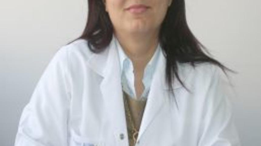 Uzm. Dr. Bilen: Nasırın kalınlığı, 10 dakika sıcak suda bekletilerek azaltılmalı