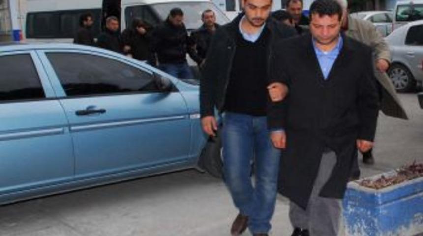 İhale soruşturmasında g&ouml;zaltına alınanlar sağlık kontrol&uuml;nden ge&ccedil;irildi