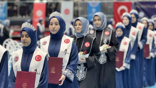 Karabük’te hafızlık icazet merasimi gerçekleştirildi 12