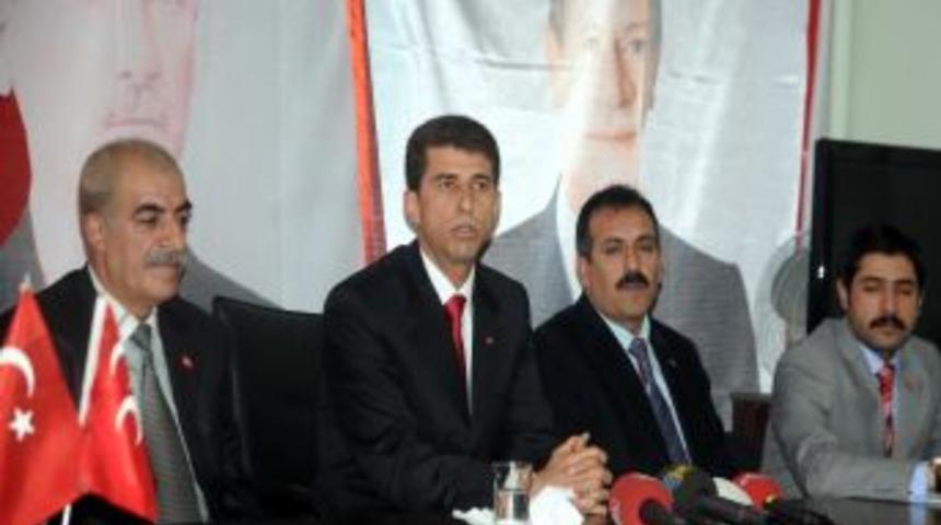 MHP'li Karako&ccedil;: K&uuml;rt&ccedil;e konuşmanın &ouml;n&uuml;nde engel yok