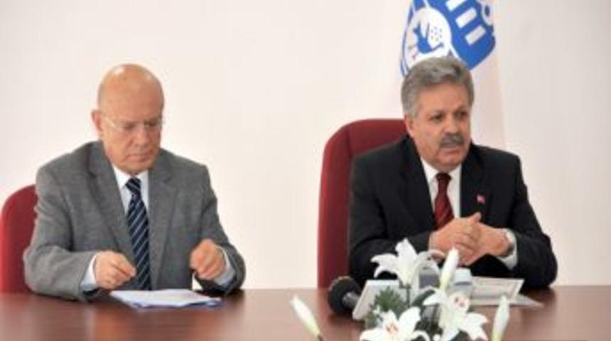 Vali Kahraman, G&uuml;ney Kore gezisini değerlendirdi