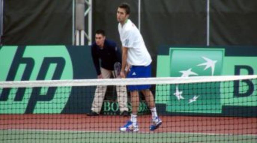 T&uuml;rkiye - Bosna Hersek serisinin ilk g&uuml;n&uuml;nden eşitlik &ccedil;ıktı