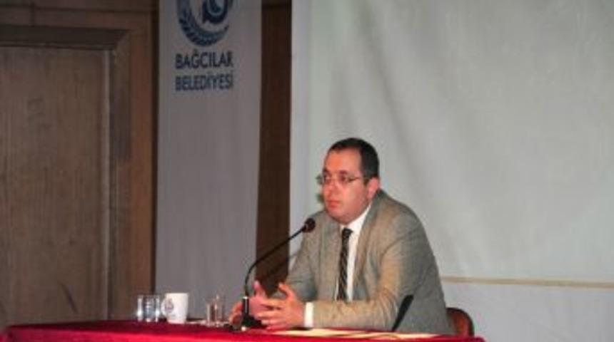 Do&ccedil;. Dr. Erhan Afyoncu: Abd&uuml;lhamit, devleti fotoğraflarla y&ouml;netti