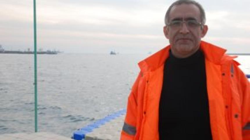 Deniz dibindeki g&ouml;r&uuml;ş mesafesi batan gemiyi aramaya izin vermiyor