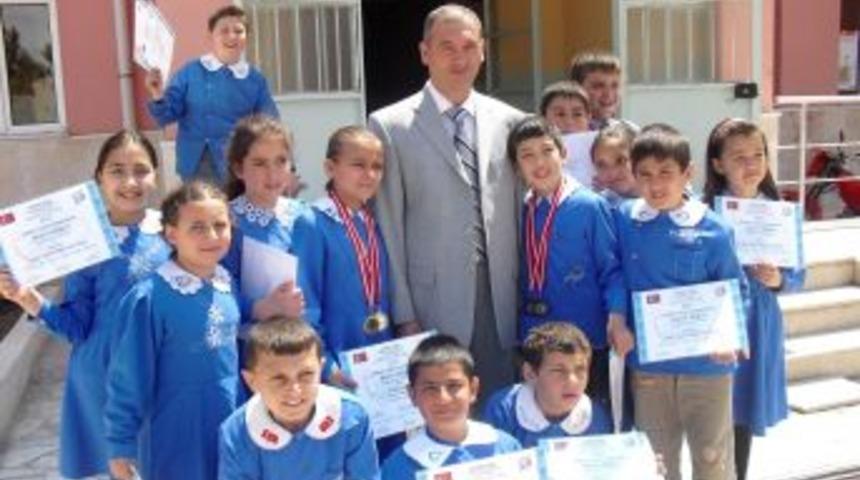 Klavye yarışmasında 6 madalya kazandılar