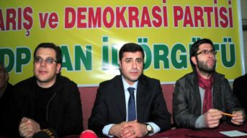 Demirtaş, Van'da KCK operasyonlarını değerlendirdi